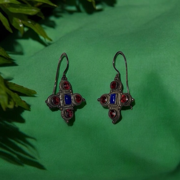 🫑 {PRICE FIRM} Vintage Stamped Silver Lapis Dangle Earrings - Picture 1 of 6